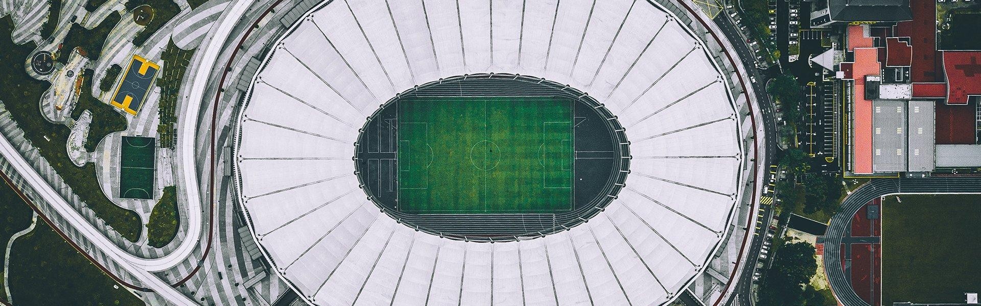 中国速度滑冰队再创佳绩 小将张磊打破全国纪录