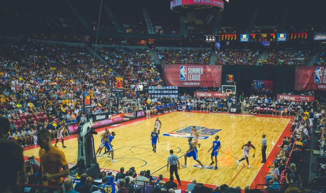 世界杯日志⑩美国男篮强势晋级八强将战法国，字母哥安特托昆博提前出局