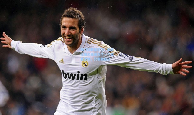 阿门谈转型控卫，教练让我无需成为下一个范弗里特，只需做自己